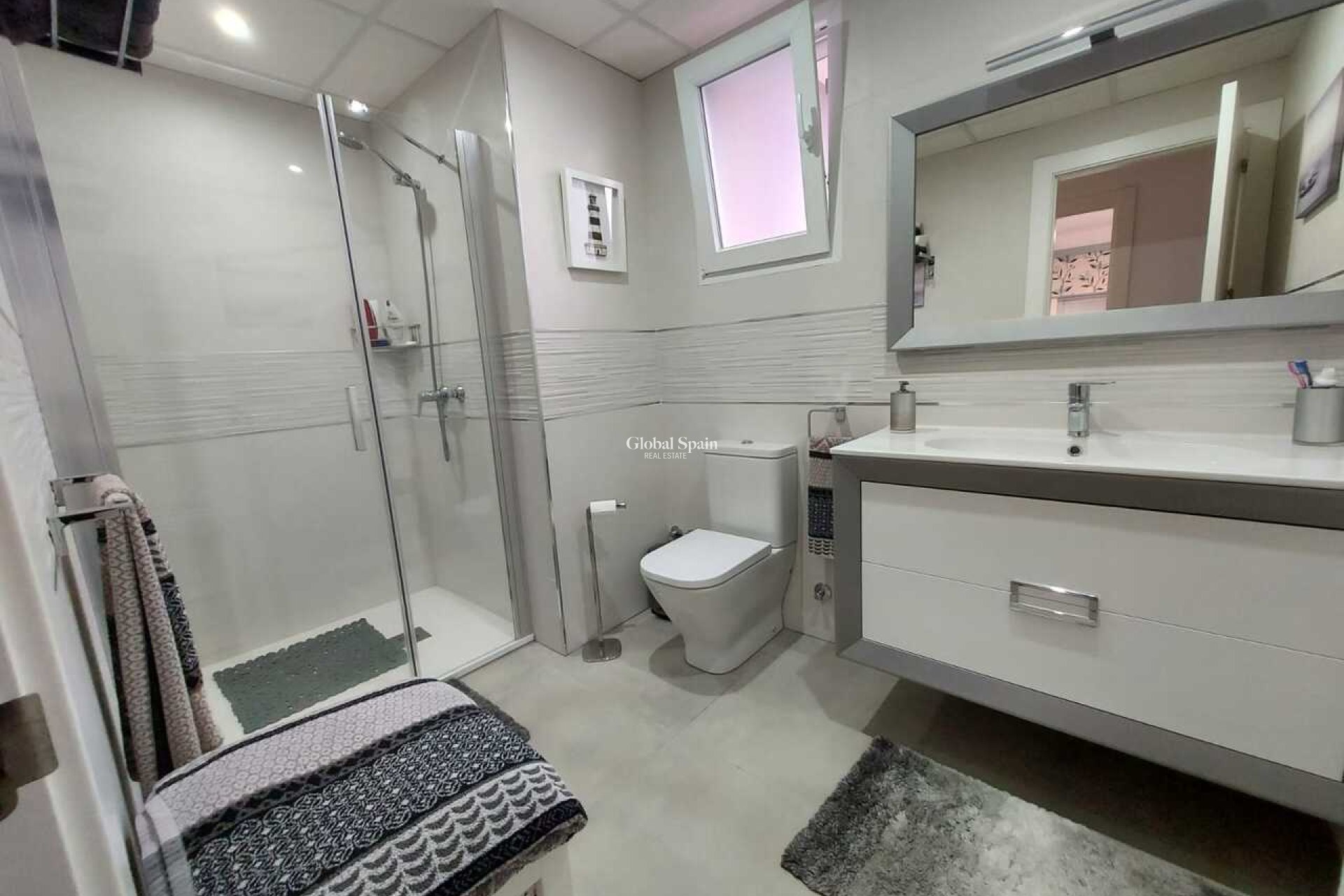 Revente - VILLA -
CALASPARRA - Inland