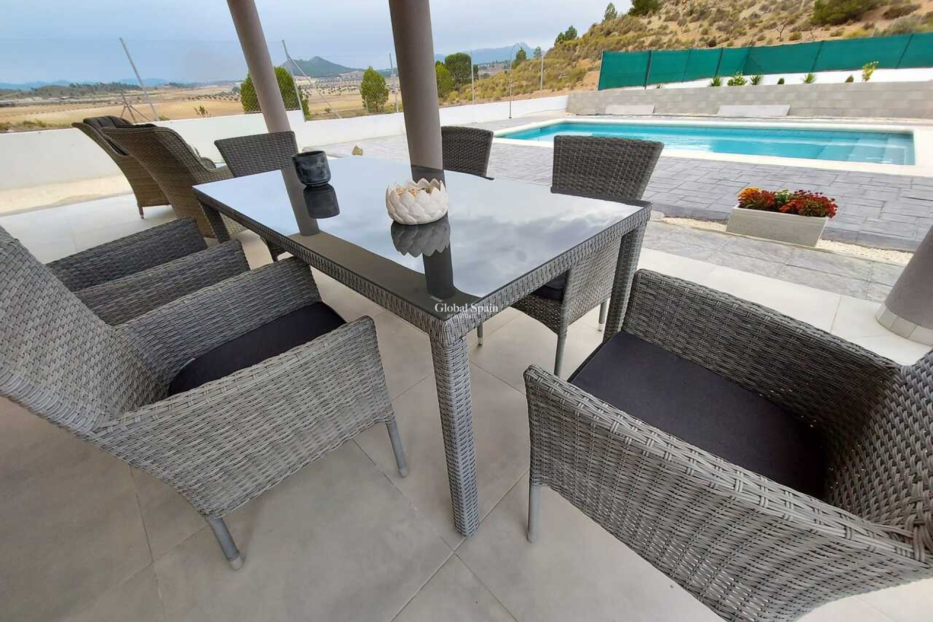 Revente - VILLA -
CALASPARRA - Inland