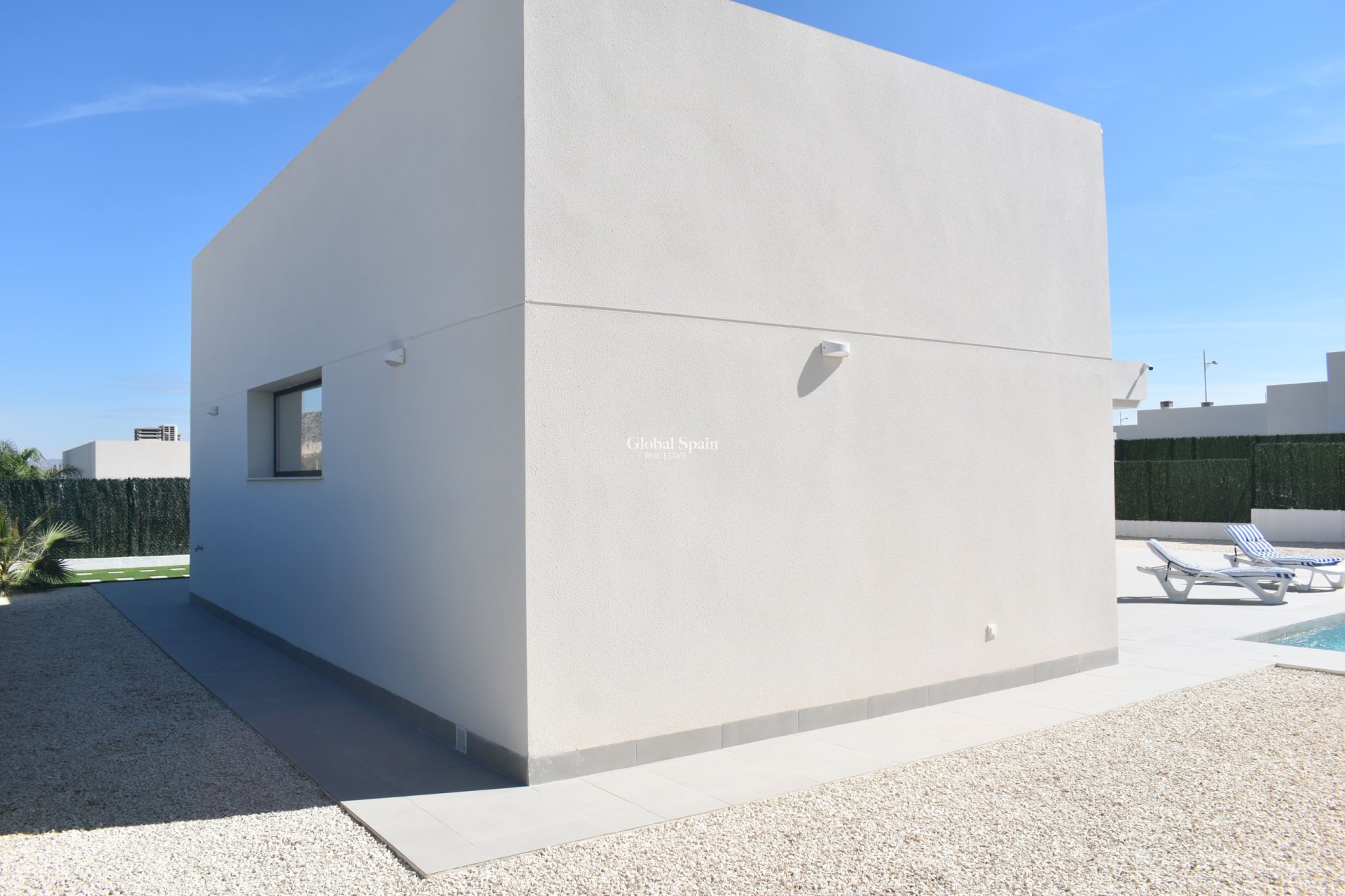 Revente - VILLA -
CALASPARRA - Inland