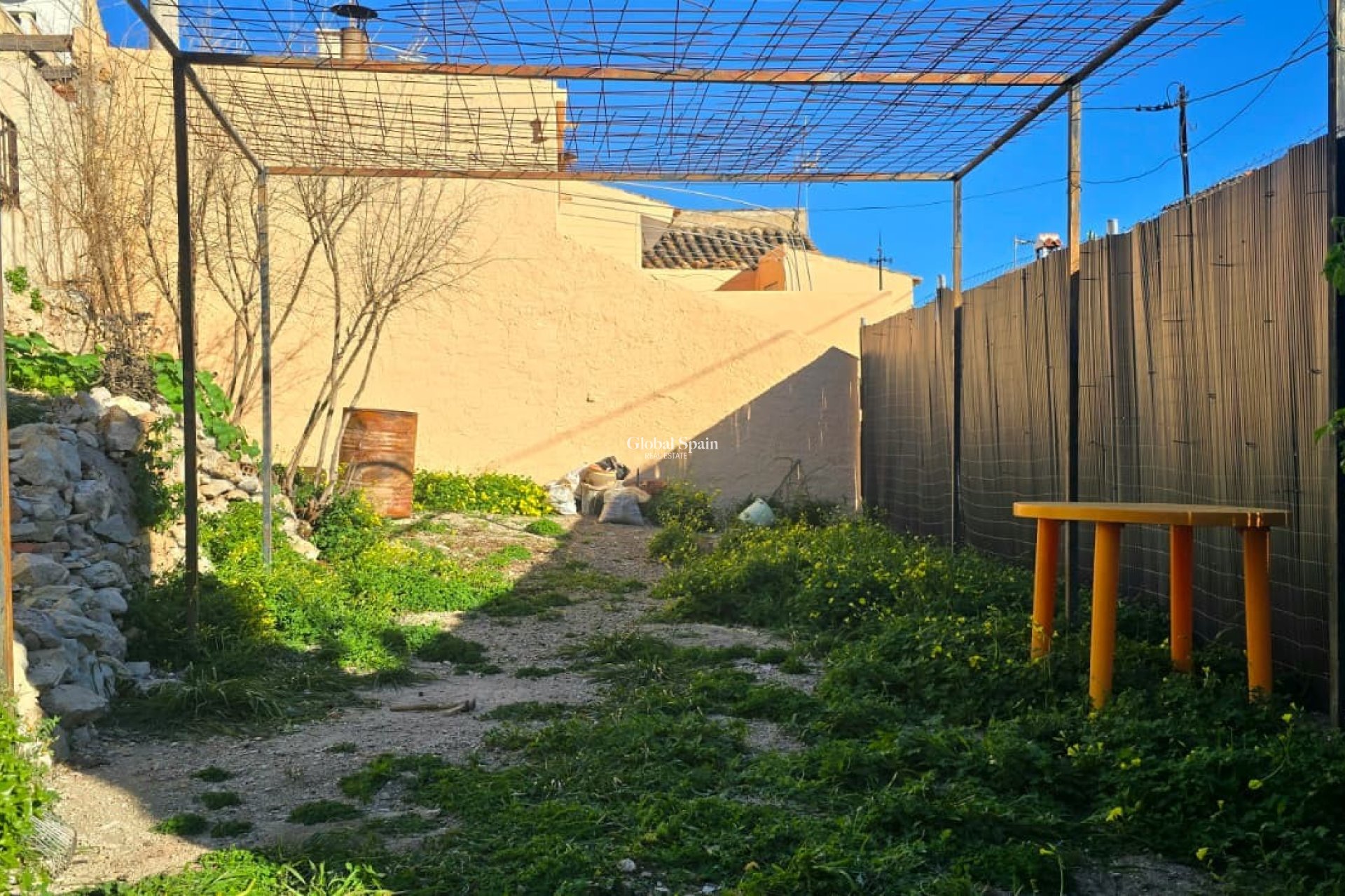 Revente - VILLA -
CALLOSA D'EN SARRIÀ - Callosa De Ensarrià