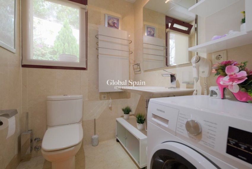 Revente - VILLA -
CALLOSA D'EN SARRIÀ - Costa Blanca