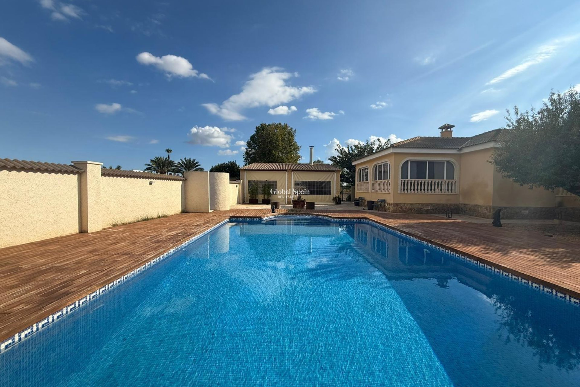 Revente - VILLA -
CALLOSA DEL SEGURA