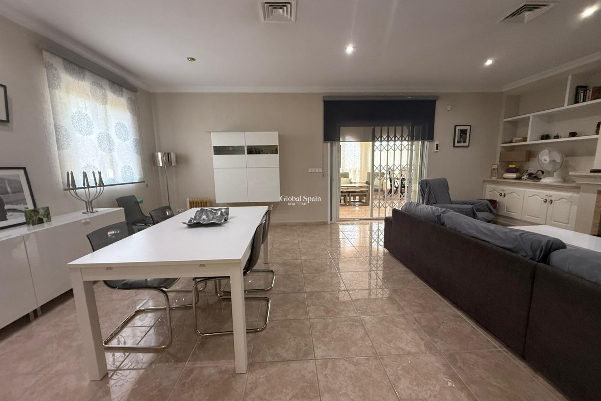 Revente - VILLA -
CALLOSA DEL SEGURA