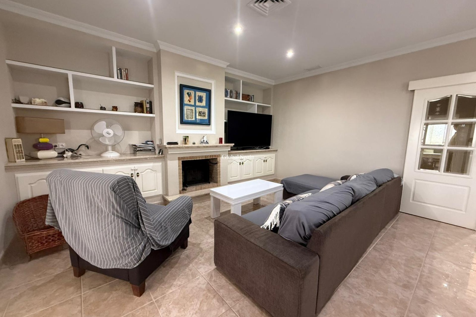 Revente - VILLA -
CALLOSA DEL SEGURA