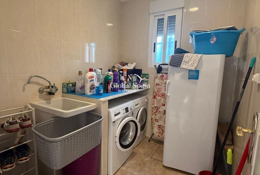 Revente - VILLA -
CALLOSA DEL SEGURA