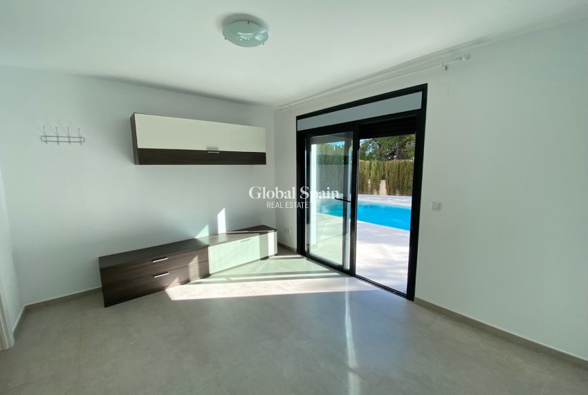 Revente - VILLA -
CALPE - Calpe urbanizaciones