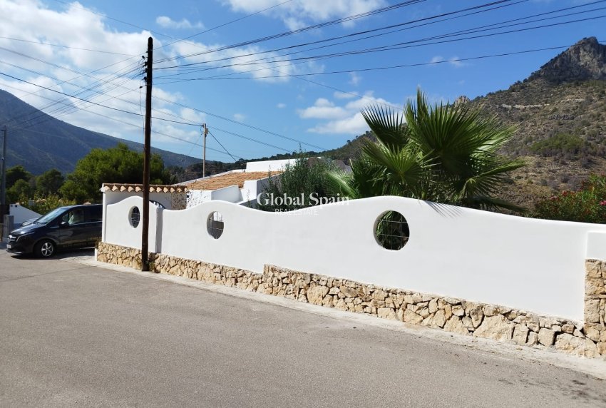 Revente - VILLA -
CALPE - Costa Blanca