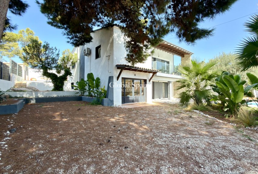 Revente - VILLA -
CALPE - Zona Levante - Playa Fossa