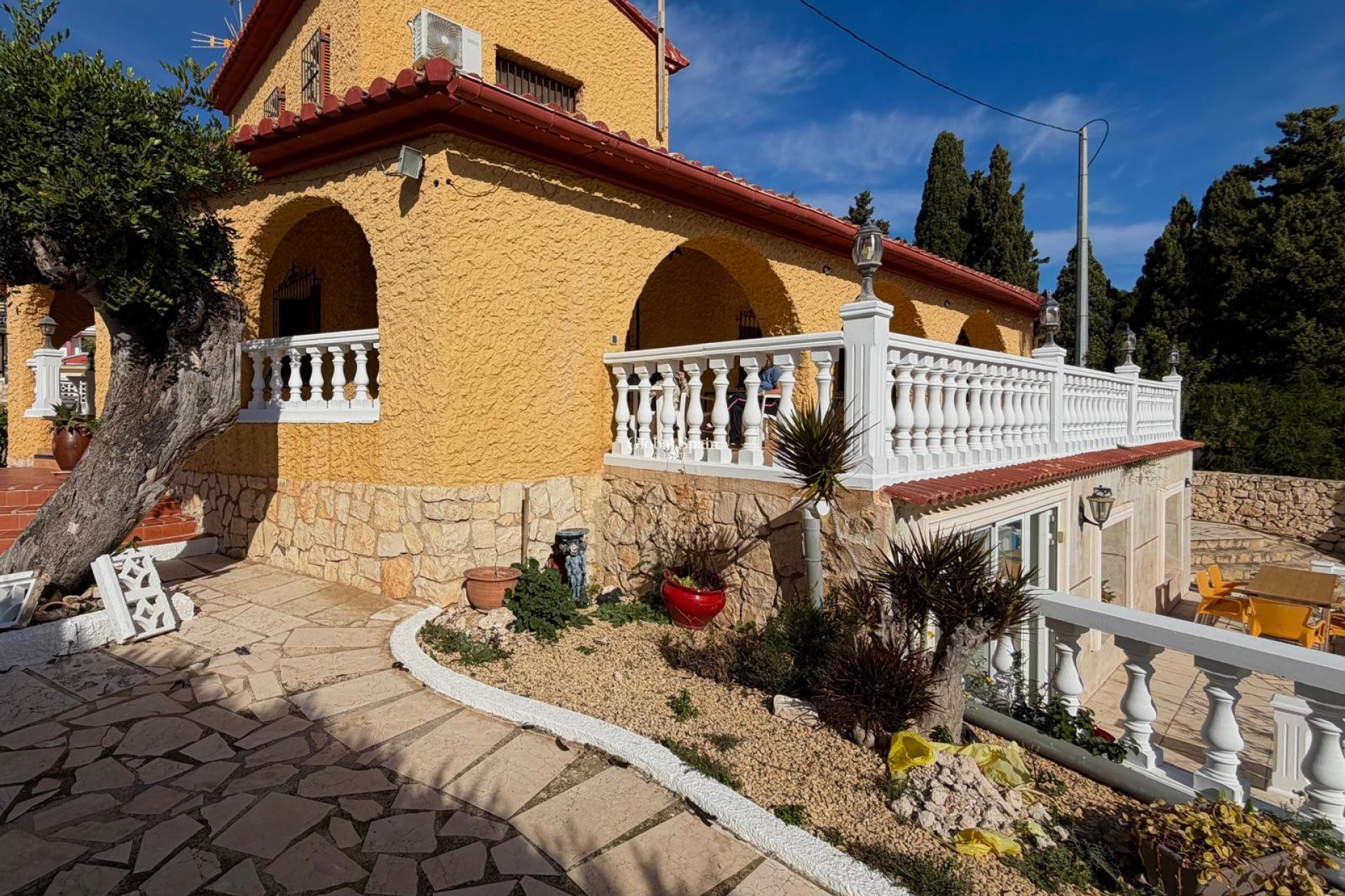 Revente - VILLA -
CALPE - Zona Playa del Bol - Puerto