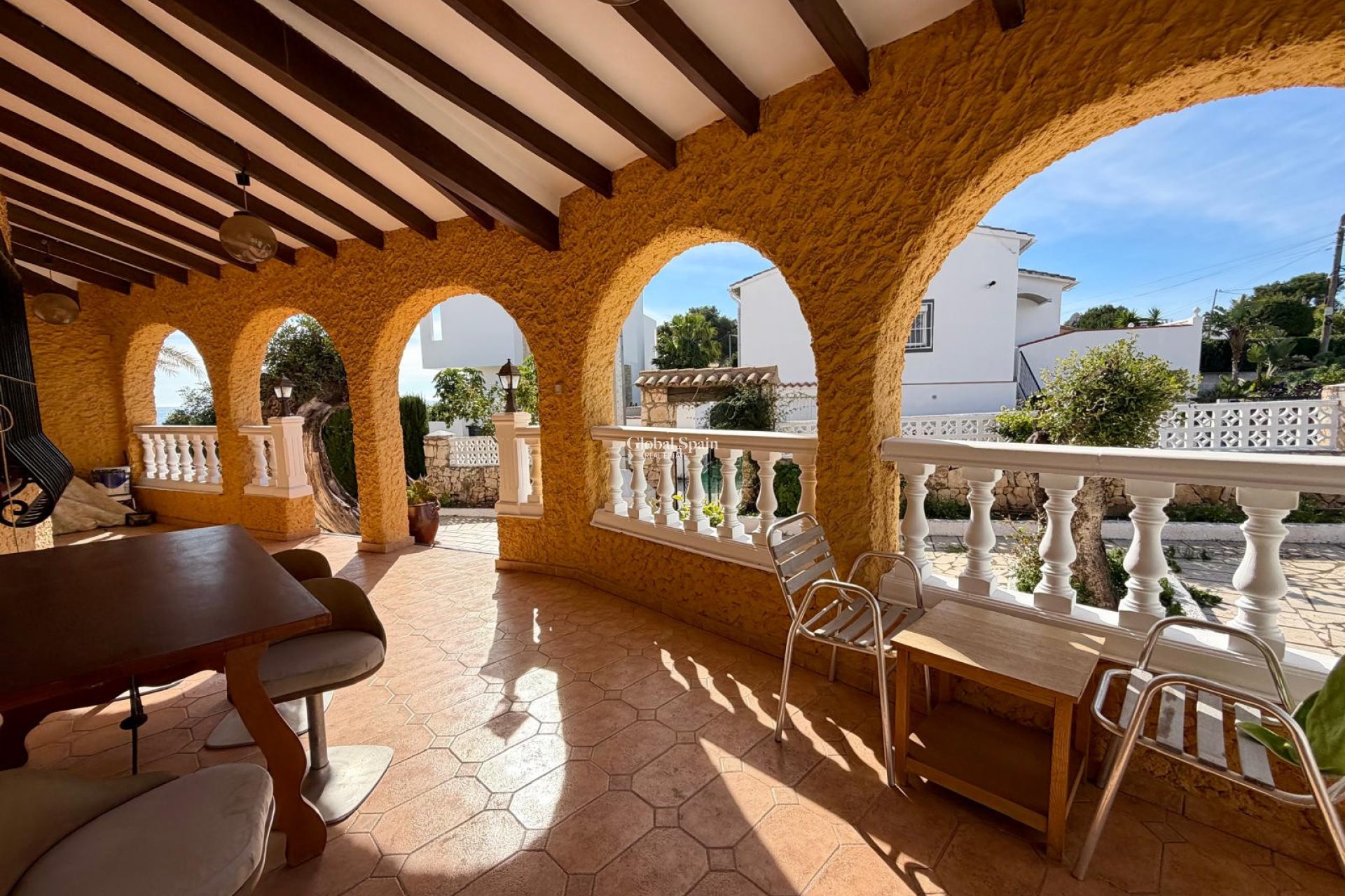 Revente - VILLA -
CALPE - Zona Playa del Bol - Puerto