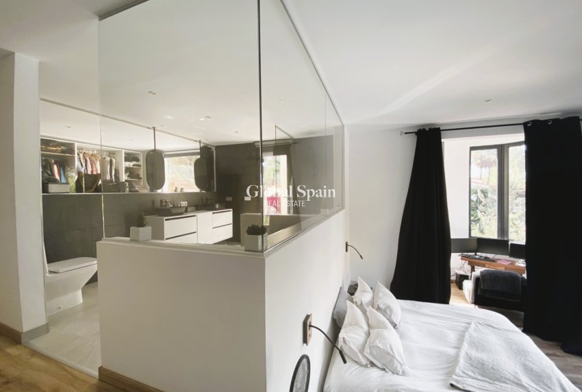 Revente - VILLA -
Calviá - Mallorca
