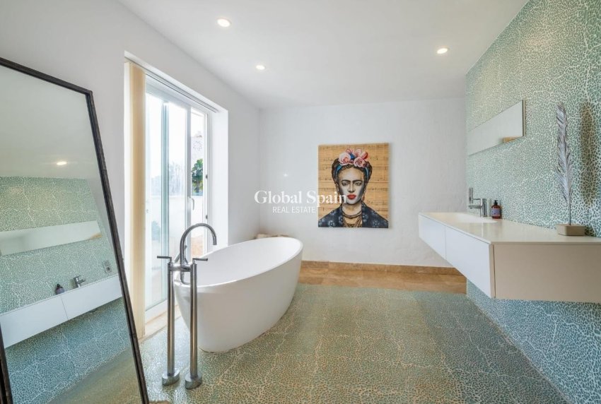Revente - VILLA -
Calviá - Mallorca