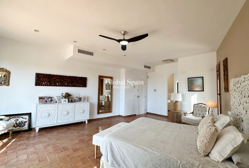 Revente - VILLA -
CAMPOAMOR - Costa Blanca
