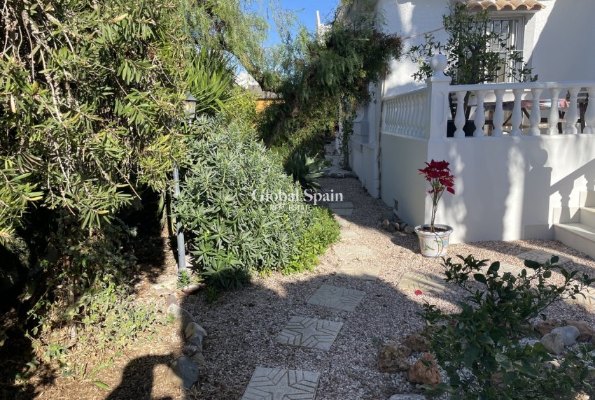 Revente - VILLA -
CAMPOSOL - Inland