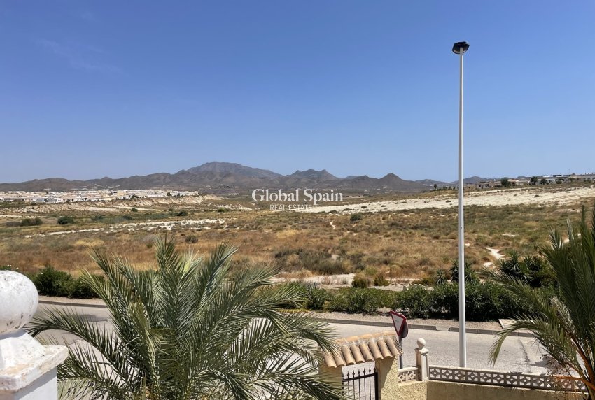 Revente - VILLA -
CAMPOSOL - Inland