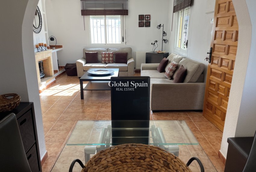 Revente - VILLA -
CAMPOSOL - Inland