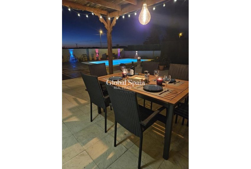 Revente - VILLA -
CAÑADA DEL TRIGO - Inland