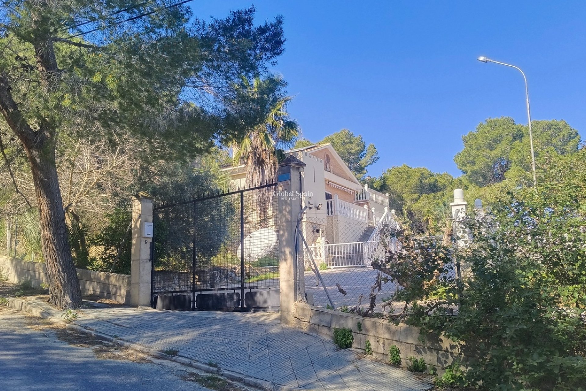 Revente - VILLA -
CAÑADAS DE SAN PEDRO - Inland