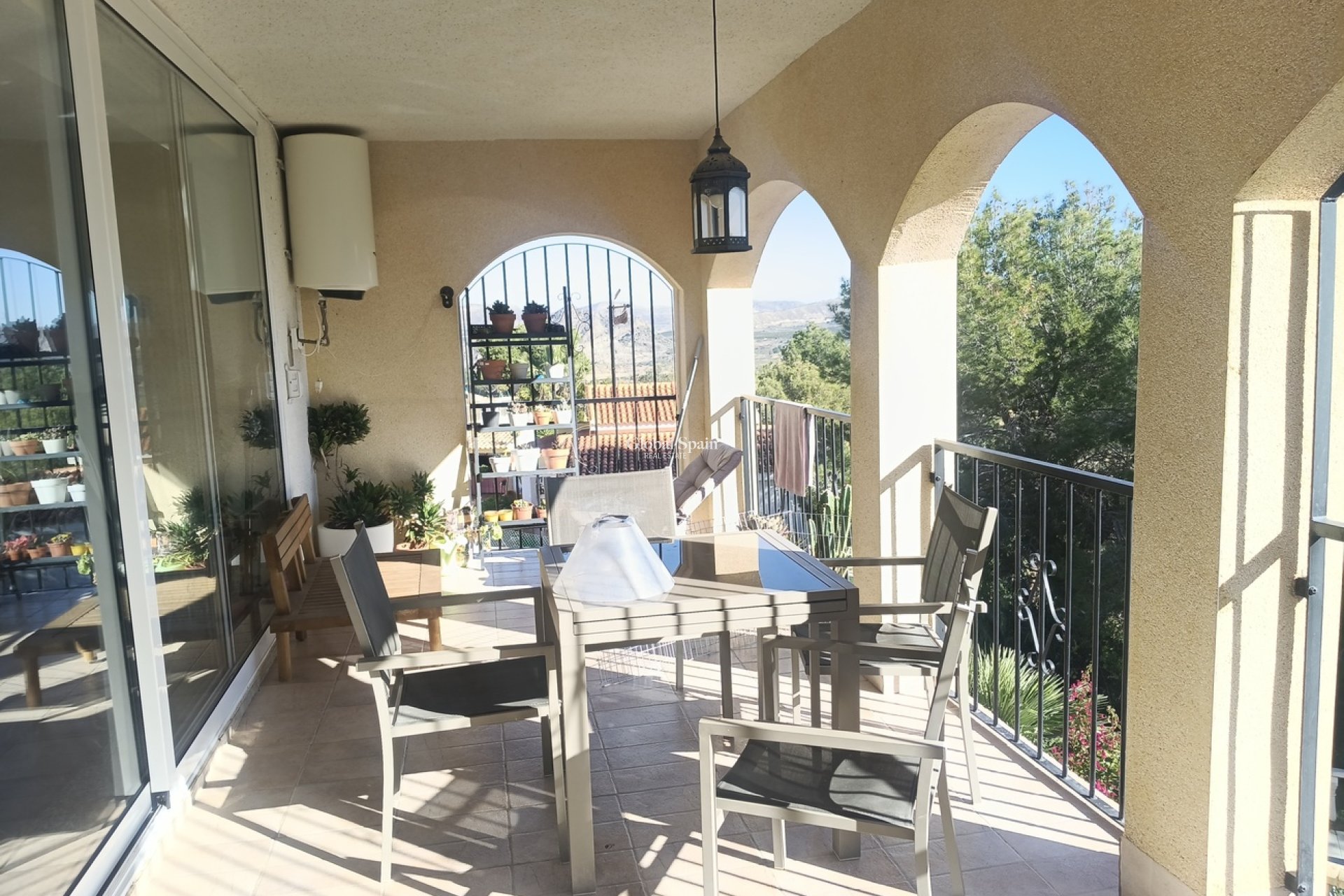 Revente - VILLA -
CAÑADAS DE SAN PEDRO - Inland