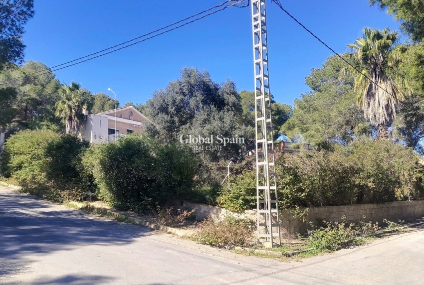 Revente - VILLA -
CAÑADAS DE SAN PEDRO - Inland