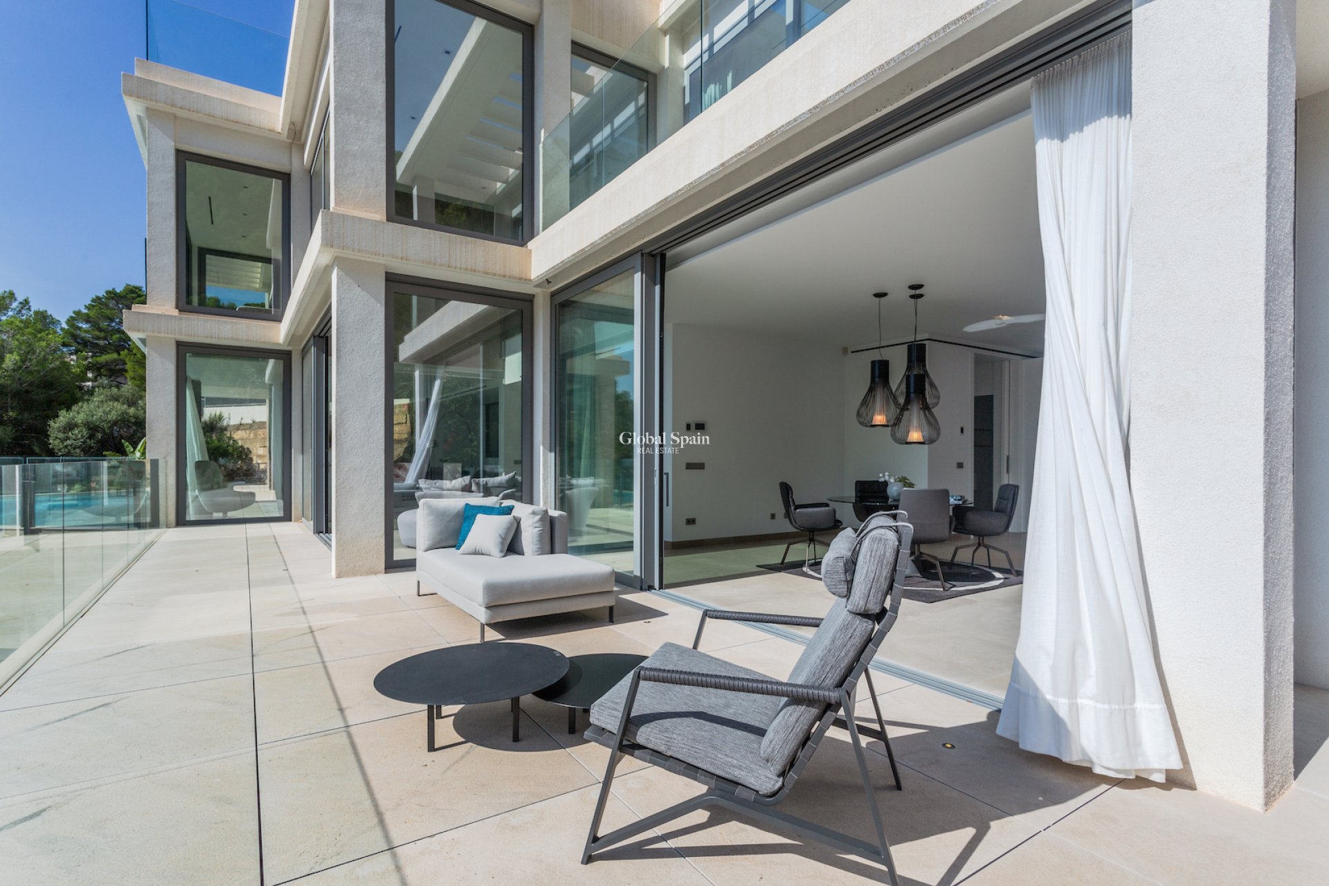 Revente - Villa -
Canyamel - optional location detail