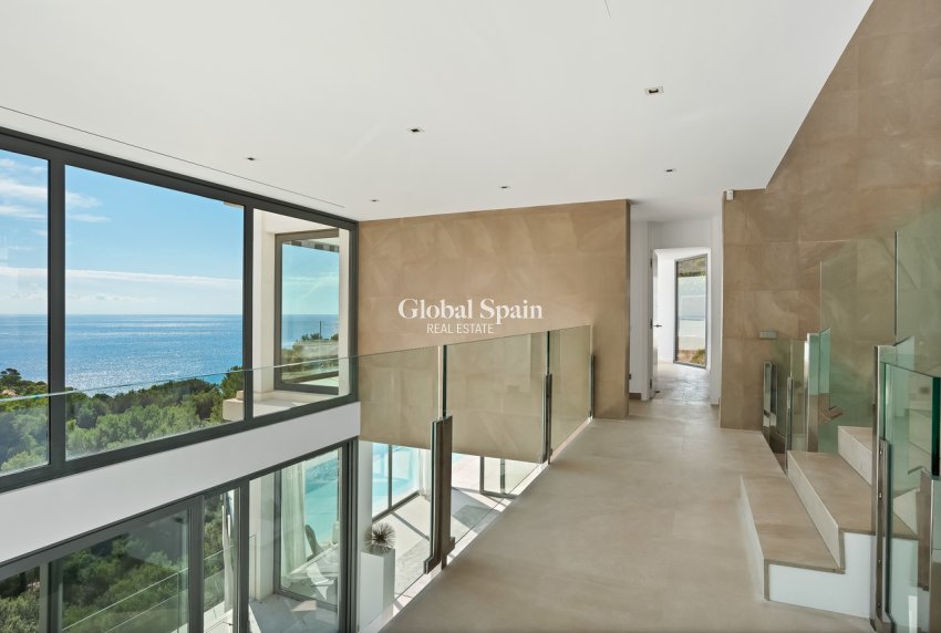 Revente - Villa -
Canyamel - optional location detail