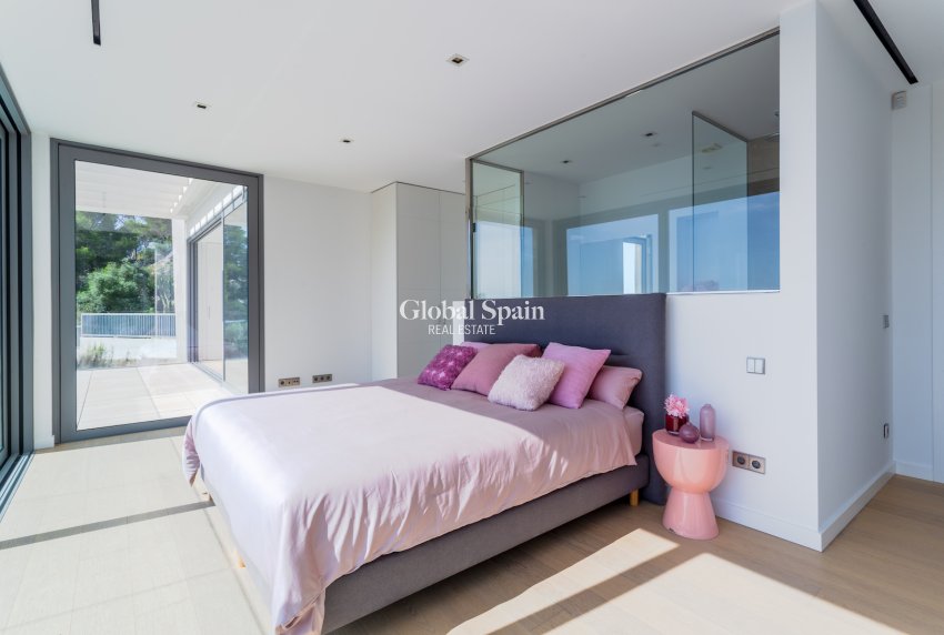 Revente - Villa -
Canyamel - optional location detail