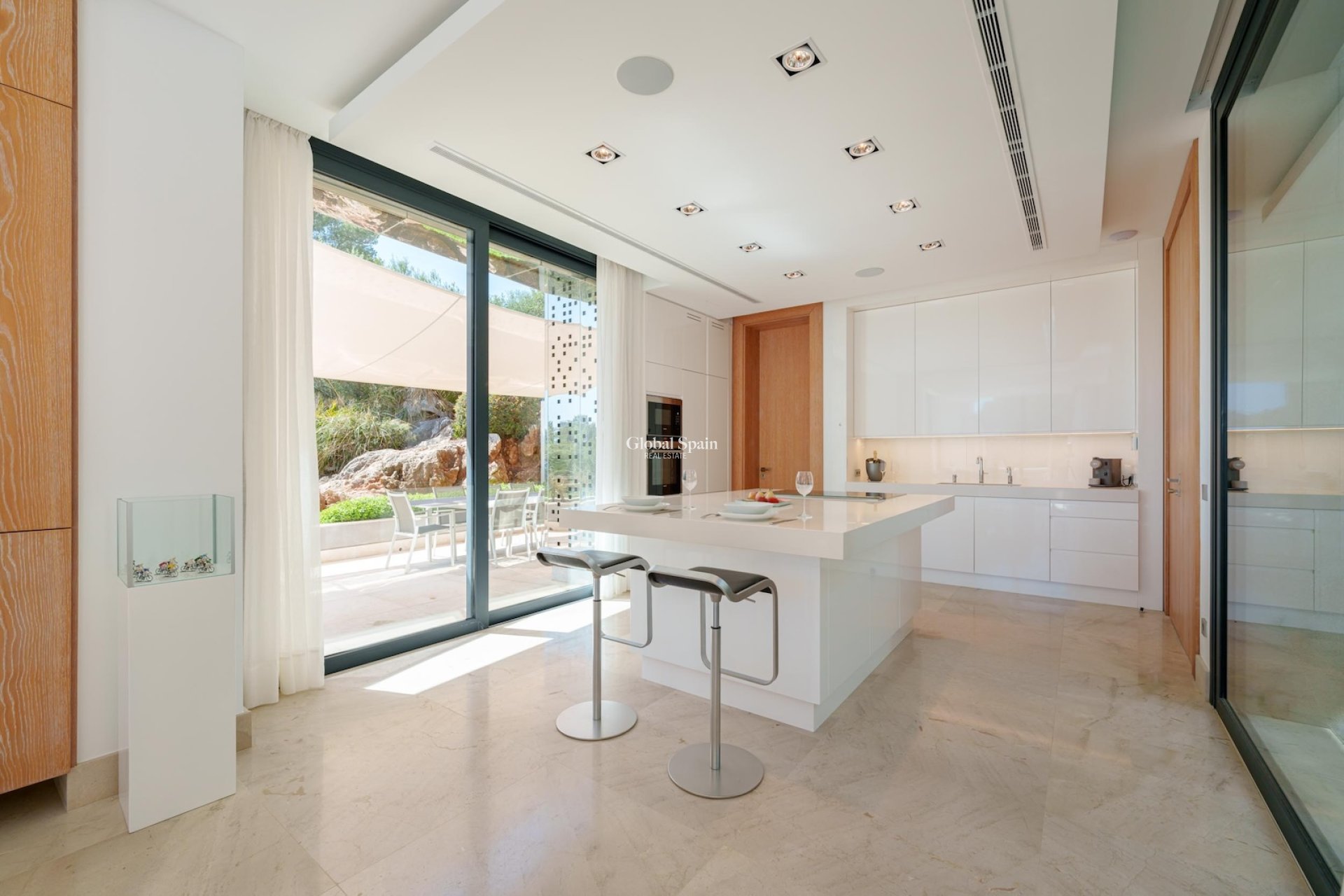 Revente - Villa -
Canyamel - optional location detail