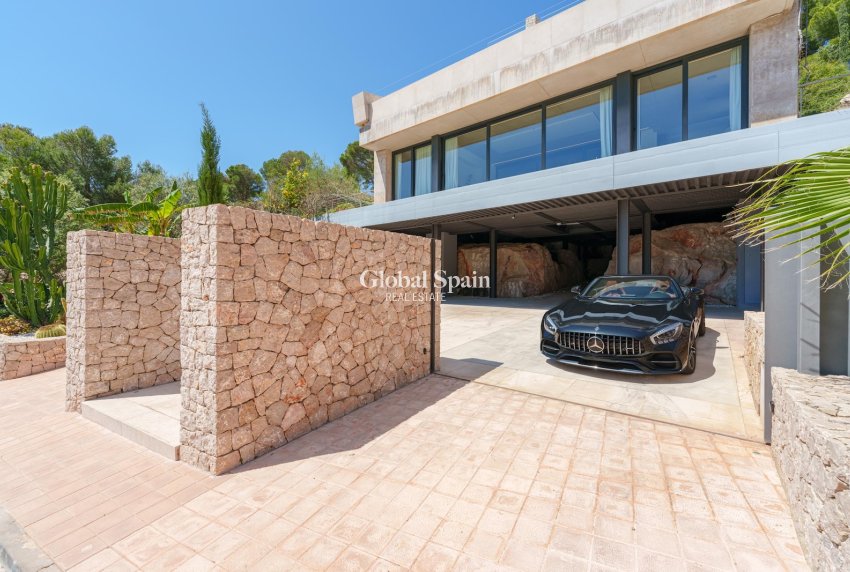 Revente - Villa -
Canyamel - optional location detail