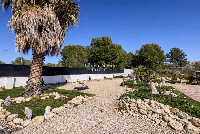 Revente - VILLA -
CASTALLA - Costa Blanca