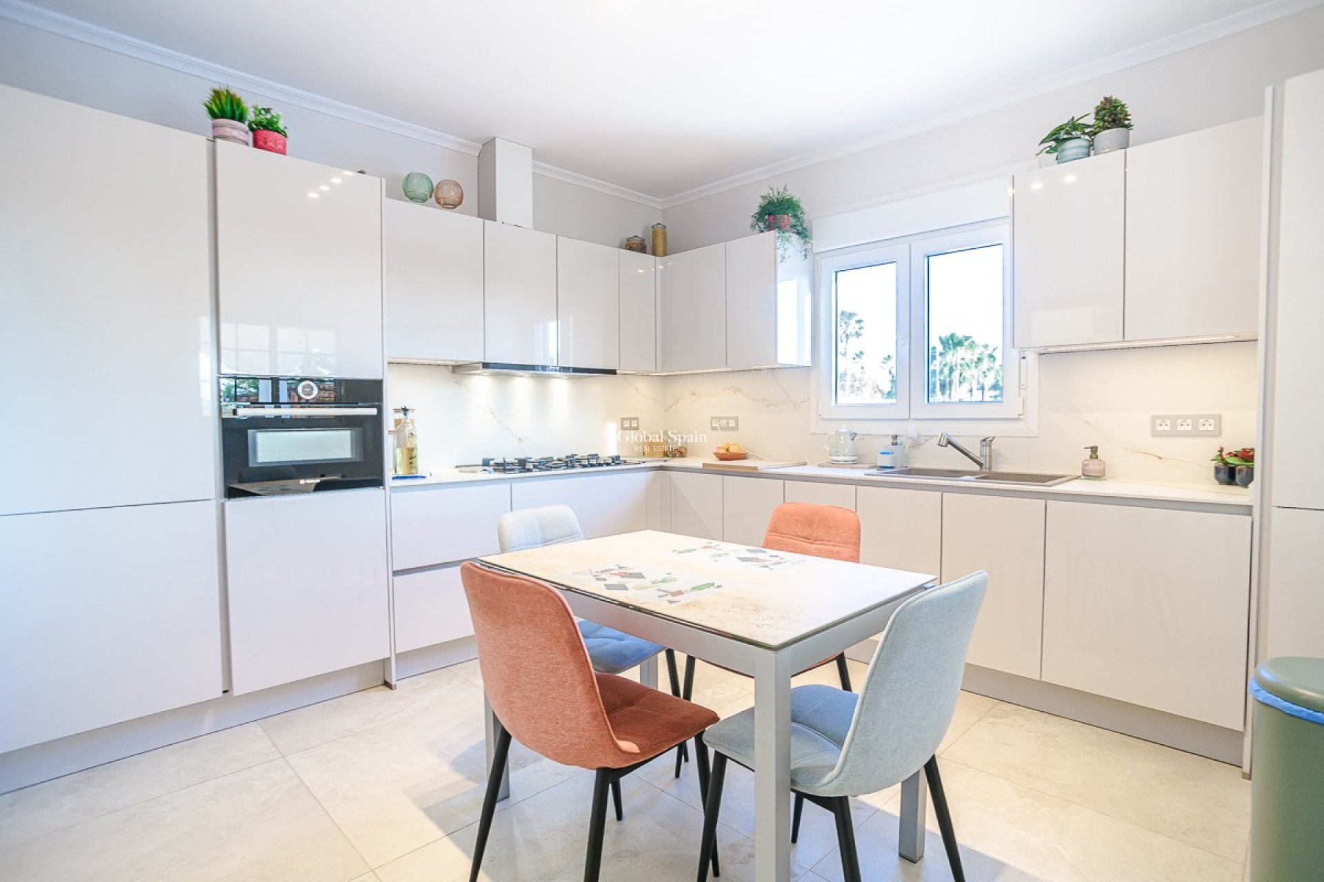 Revente - VILLA -
CATRAL - Catral