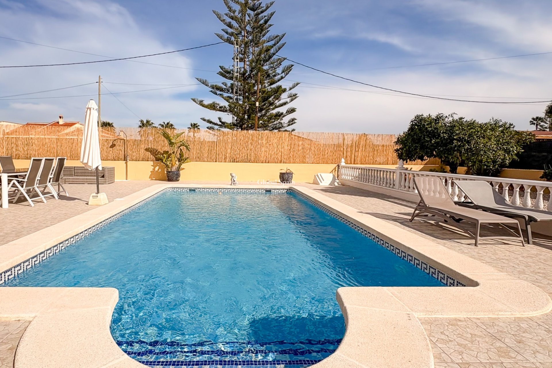 Revente - VILLA -
CATRAL - Catral