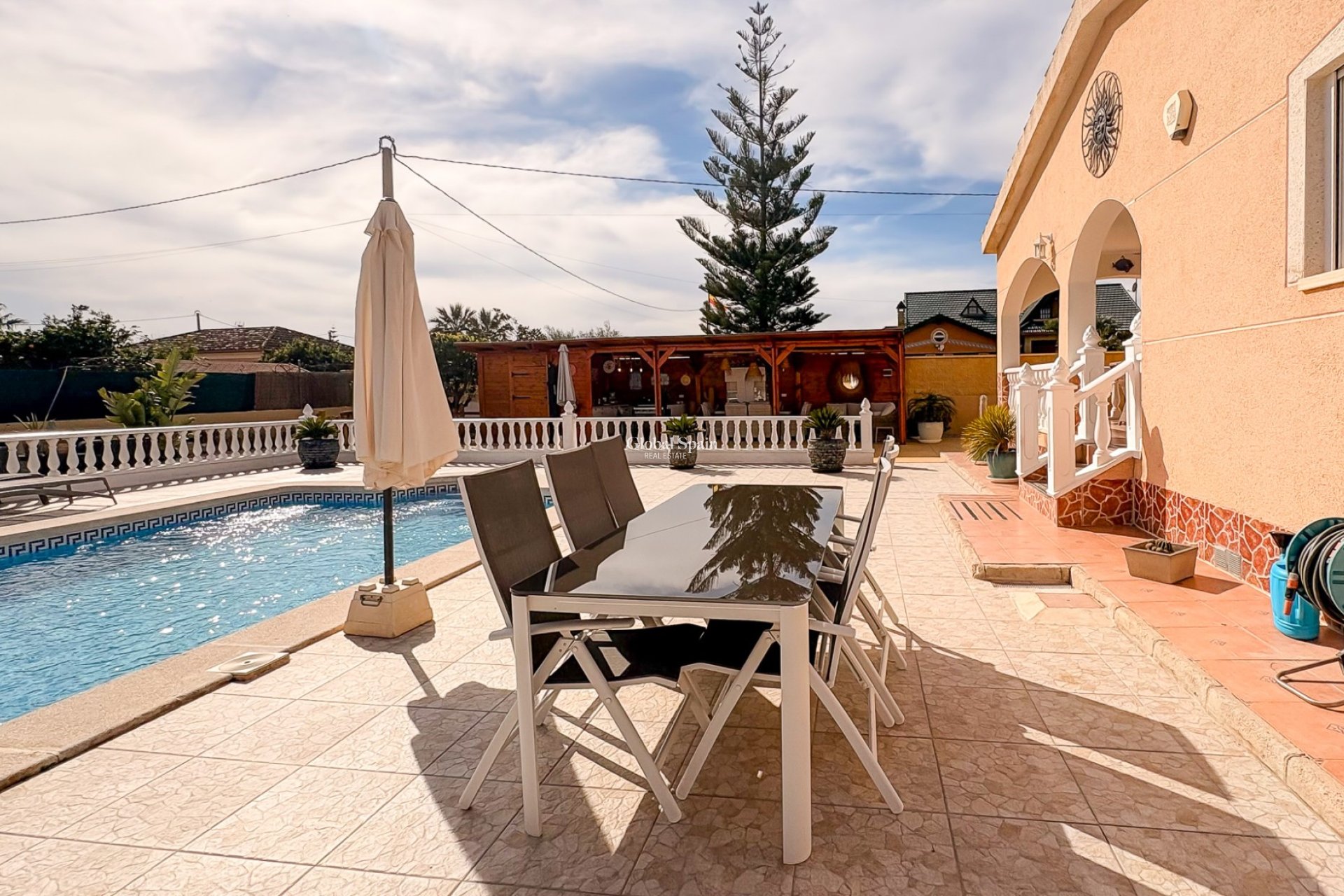 Revente - VILLA -
CATRAL - Catral