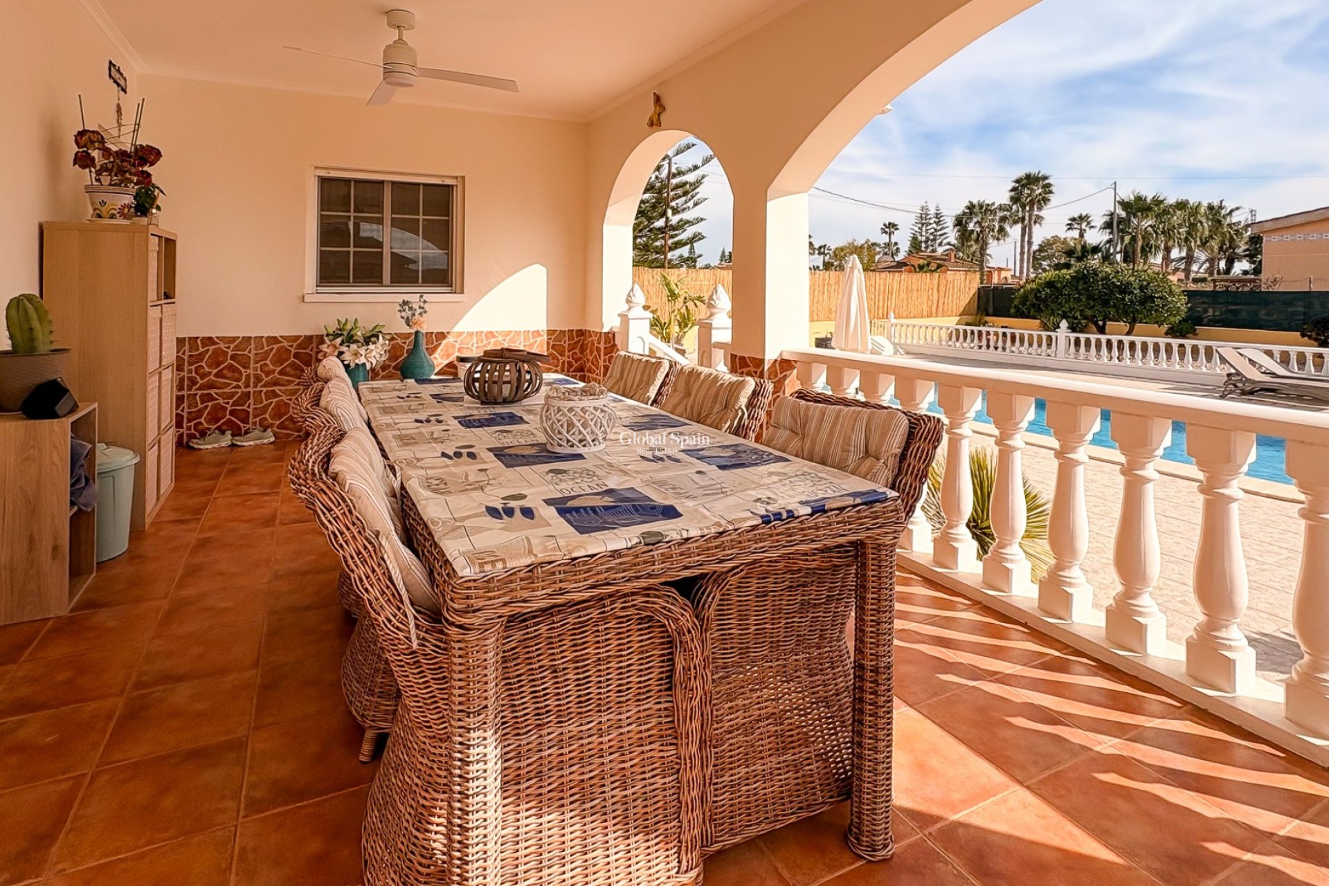 Revente - VILLA -
CATRAL - Catral