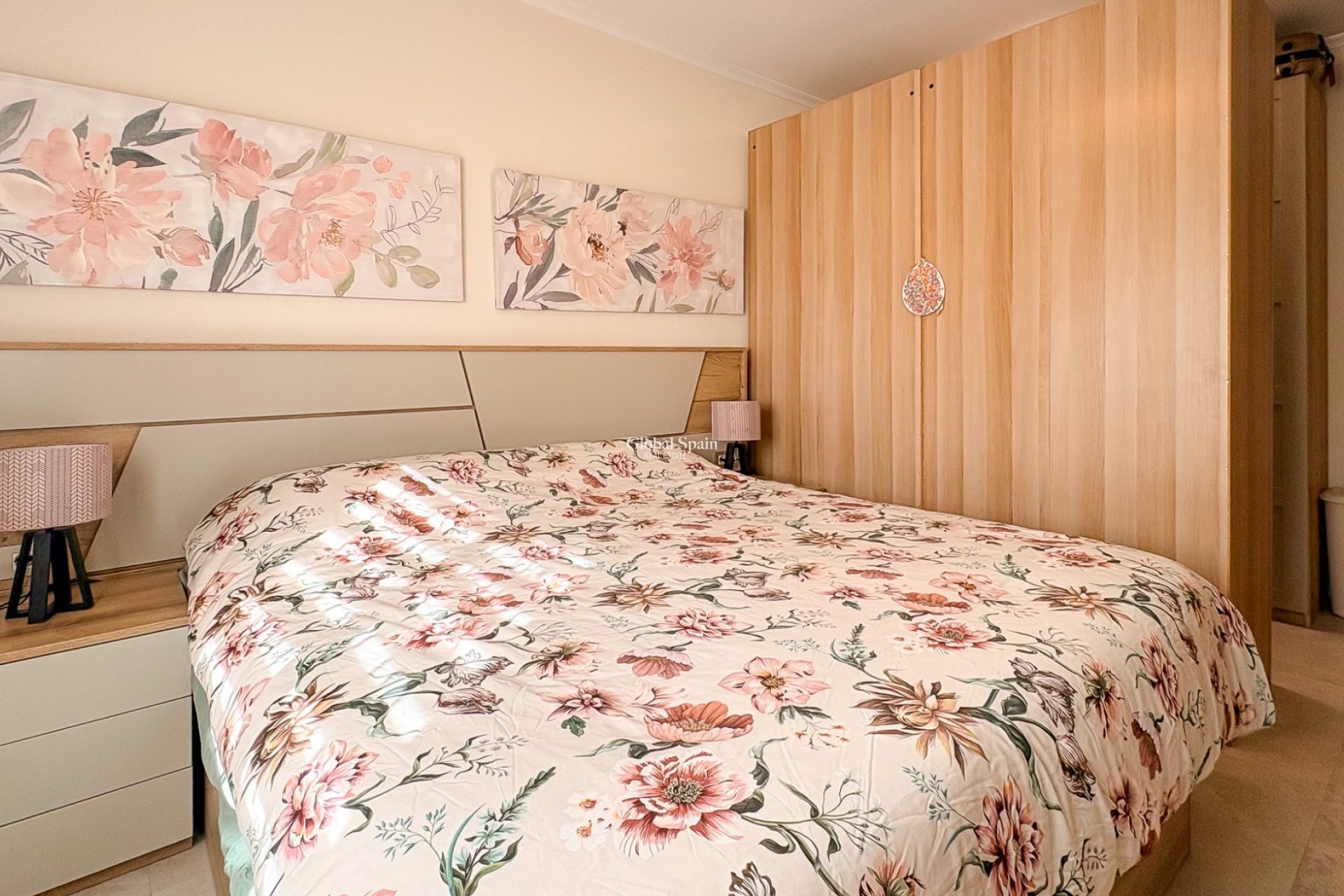 Revente - VILLA -
CATRAL - Catral