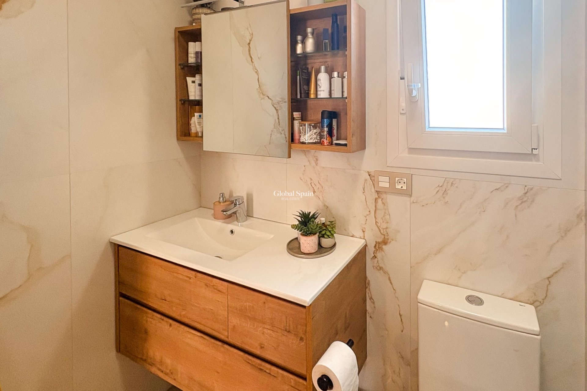 Revente - VILLA -
CATRAL - Catral