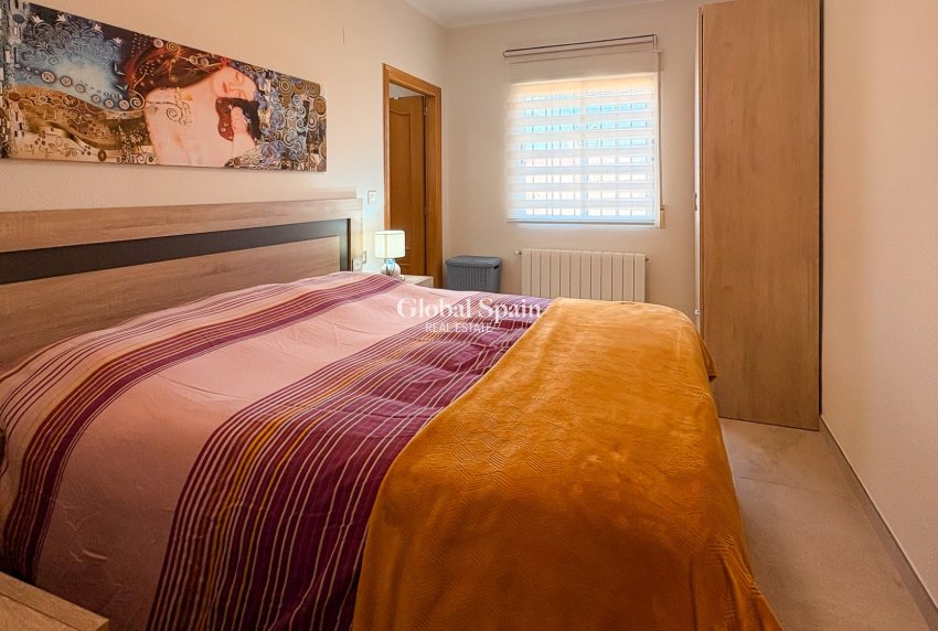 Revente - VILLA -
CATRAL - Catral