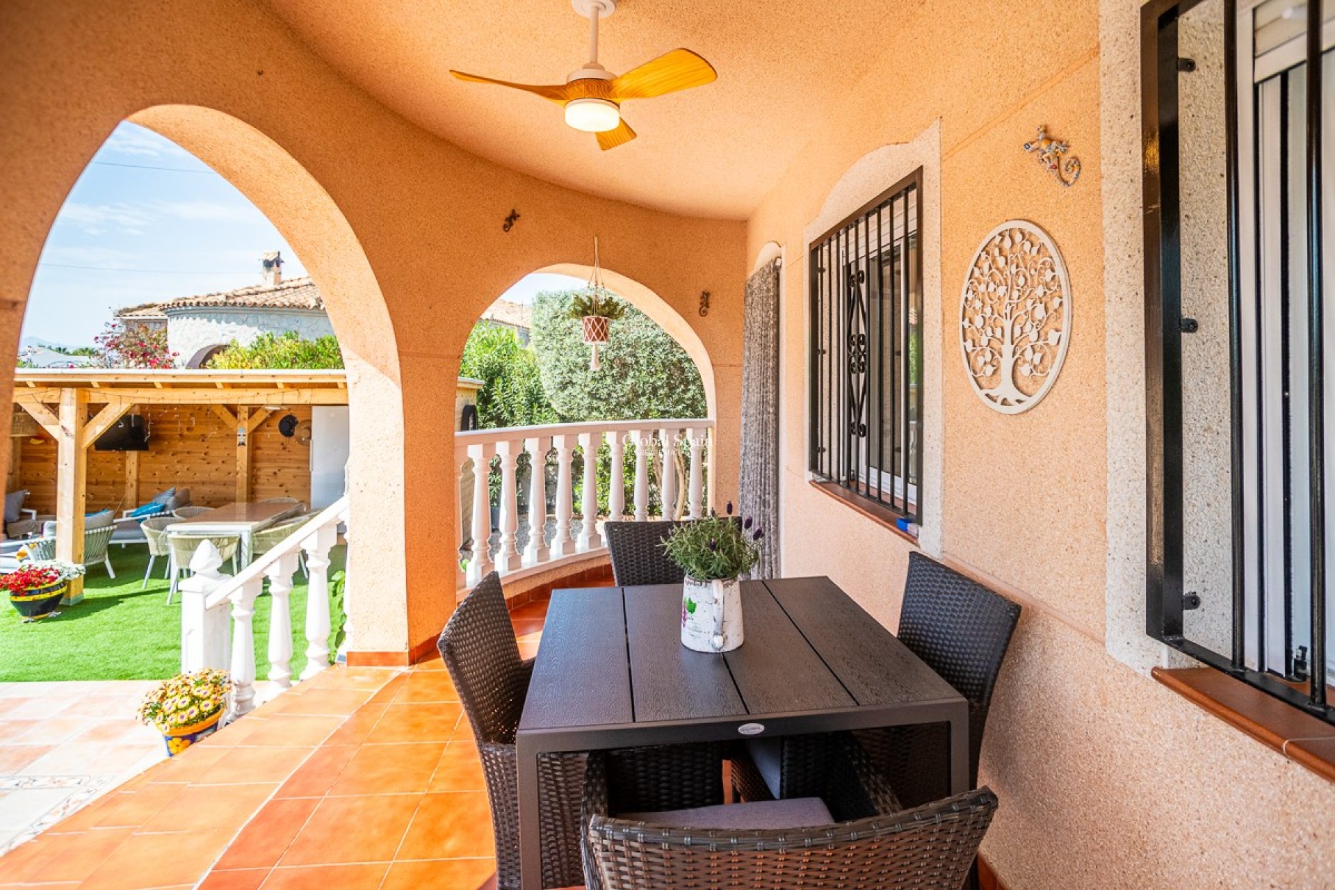 Revente - VILLA -
CATRAL - Catral