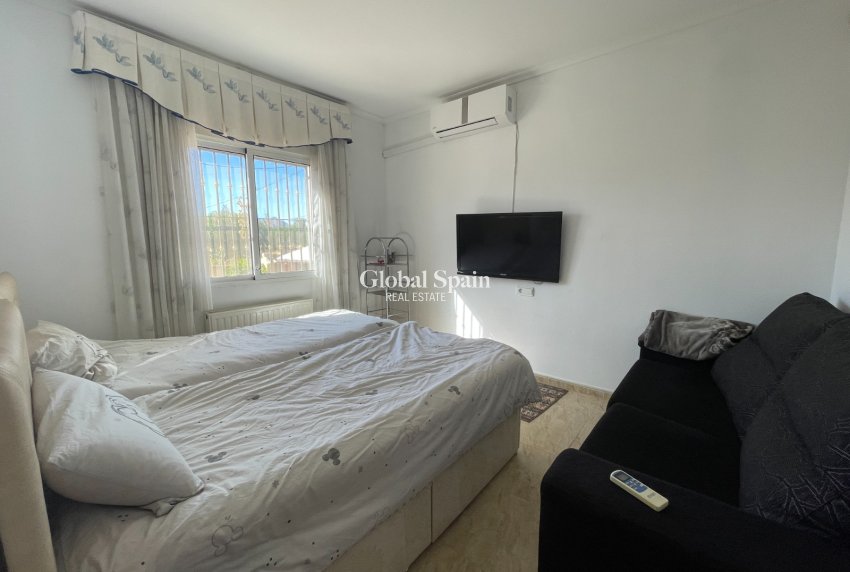 Revente - VILLA -
CATRAL - Costa Blanca