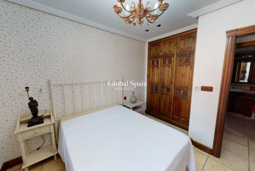 Revente - VILLA -
CATRAL - Costa Blanca
