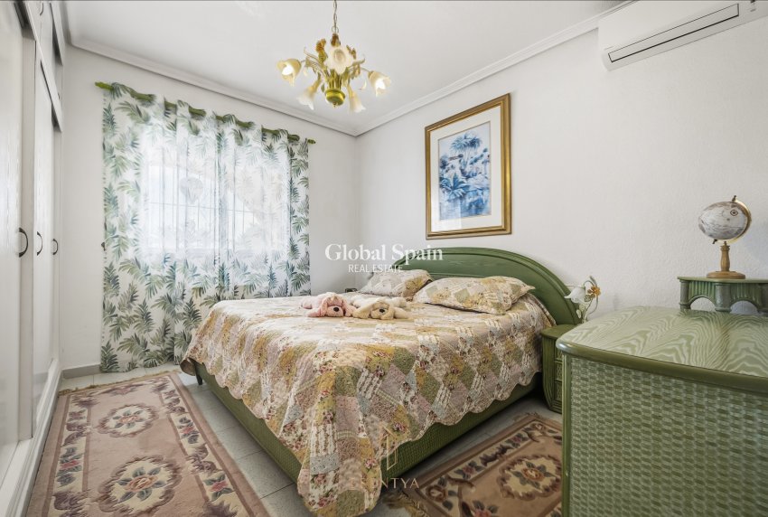 Revente - VILLA -
CIUDAD QUESADA - Centro