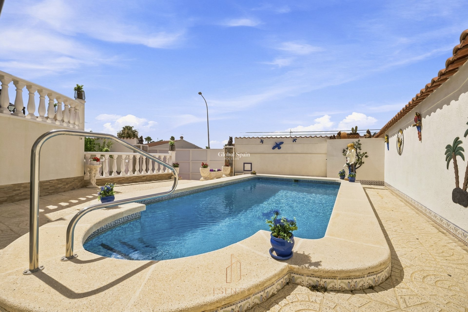 Revente - VILLA -
CIUDAD QUESADA - Centro