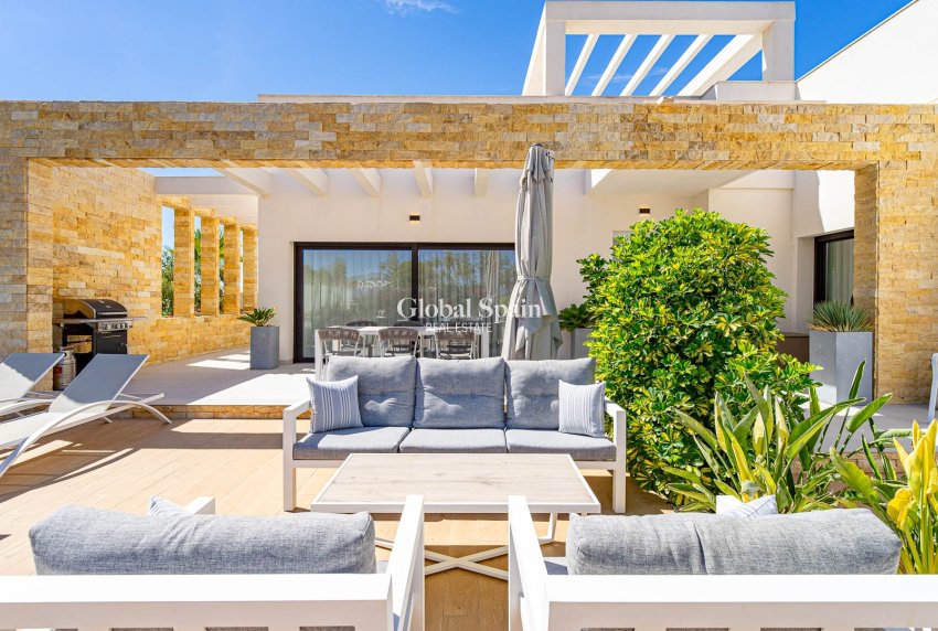 Revente - VILLA -
CIUDAD QUESADA - Doña Pena