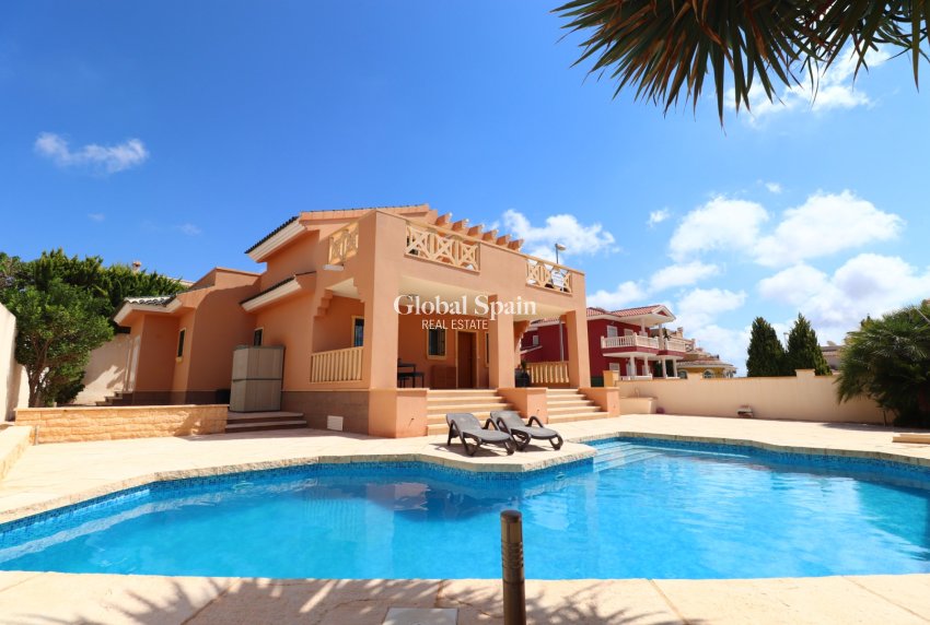 Revente - VILLA -
Ciudad Quesada - La Fiesta