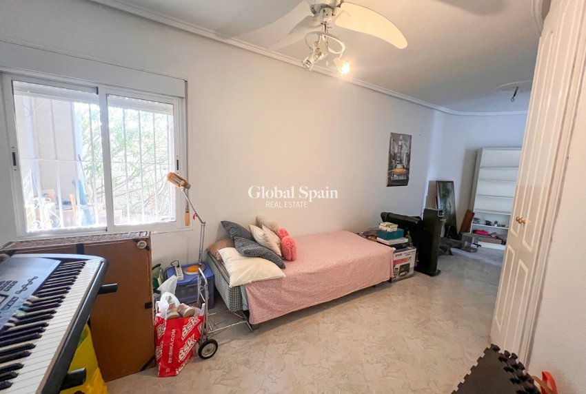 Revente - VILLA -
CIUDAD QUESADA - Rojales