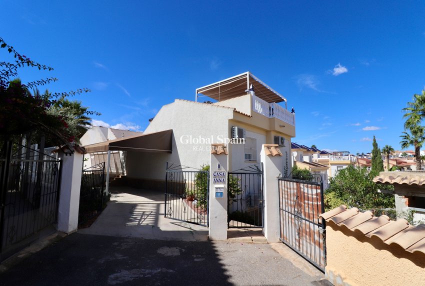 Revente - VILLA -
CIUDAD QUESADA