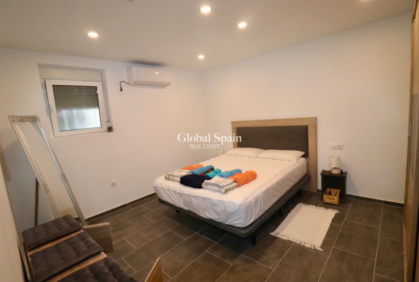 Revente - VILLA -
CIUDAD QUESADA