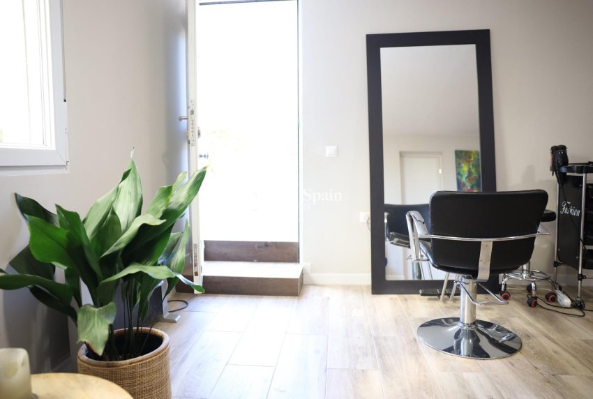 Revente - VILLA -
CIUDAD QUESADA