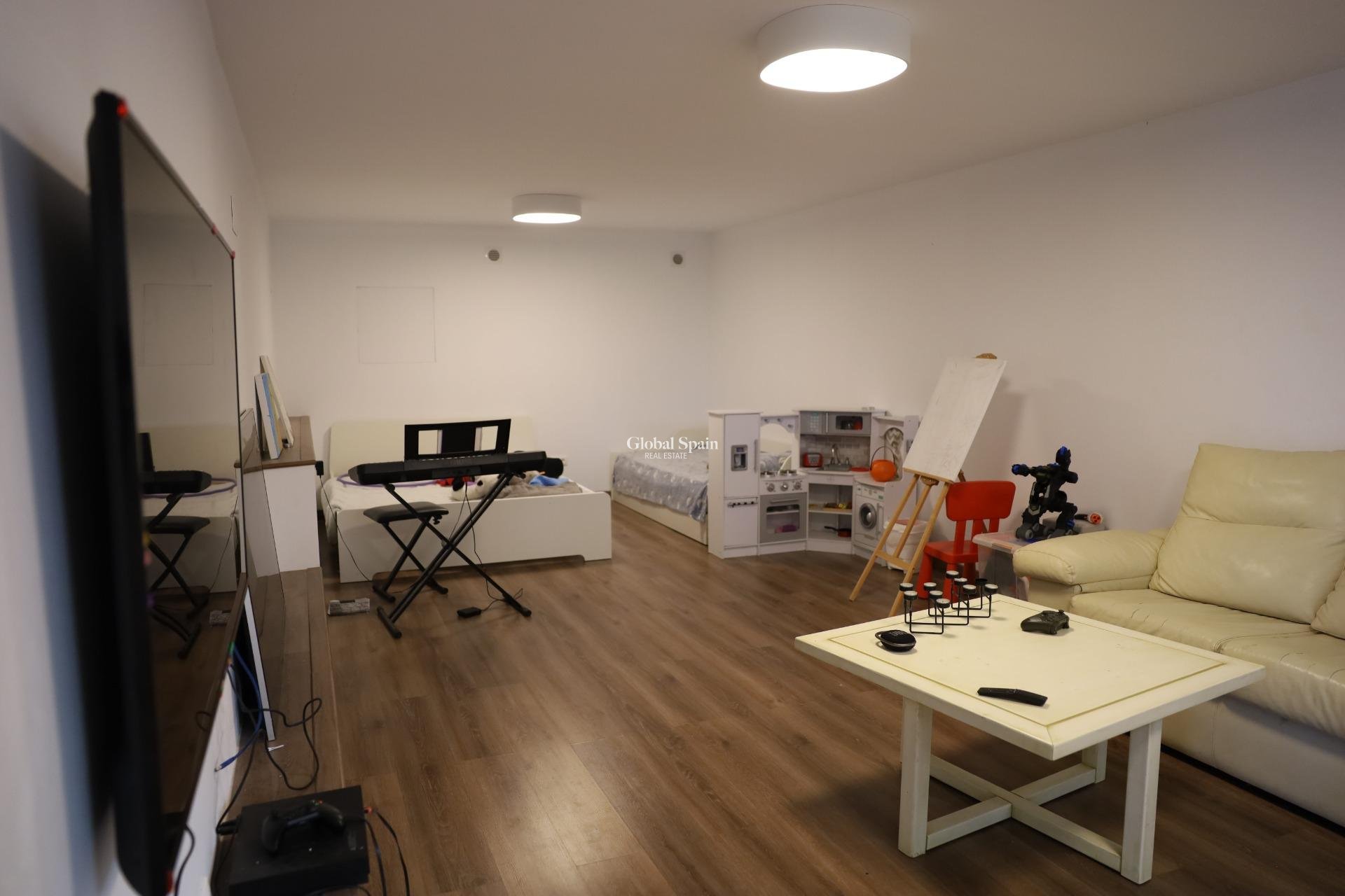 Revente - VILLA -
CIUDAD QUESADA