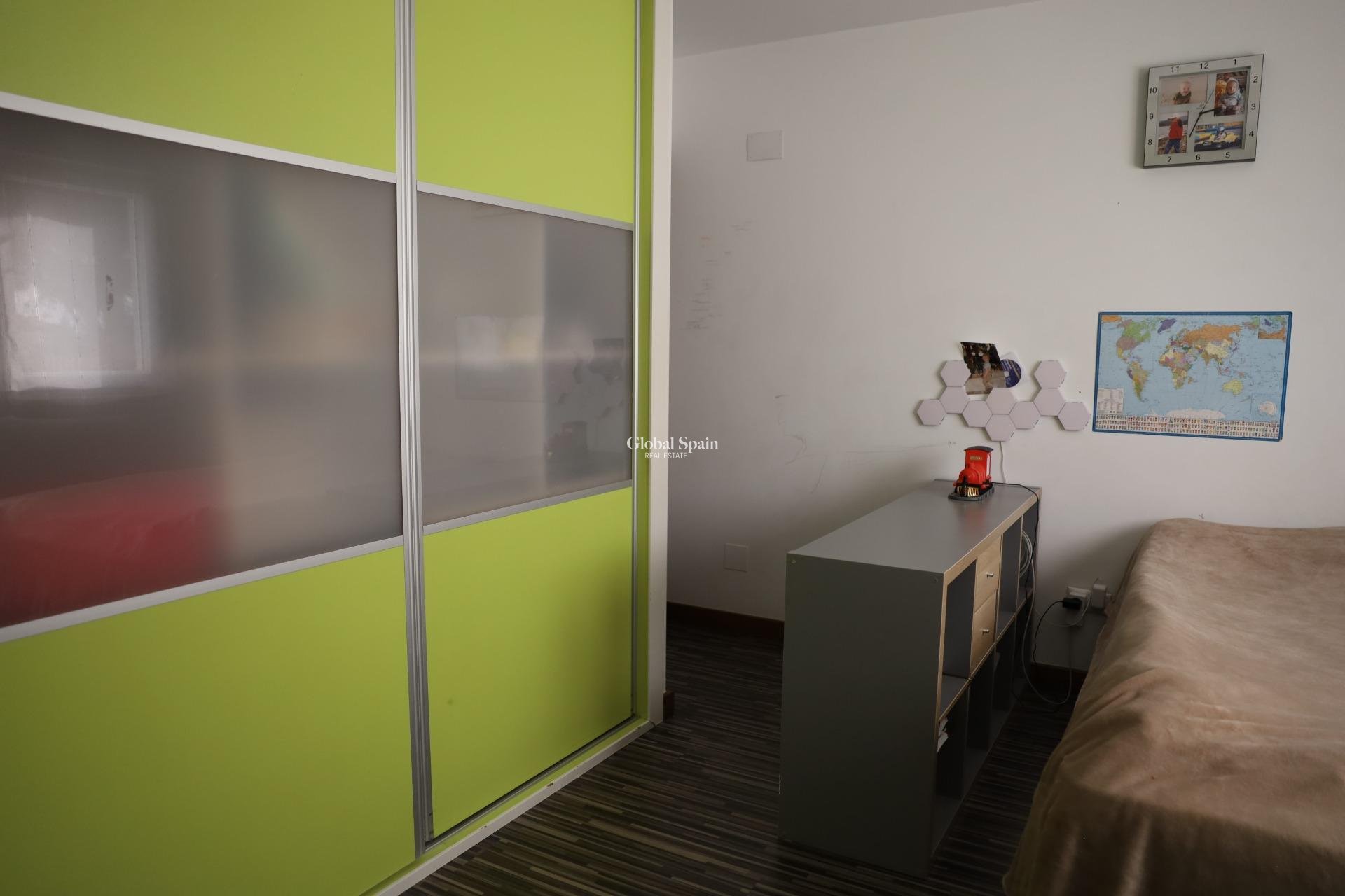 Revente - VILLA -
CIUDAD QUESADA